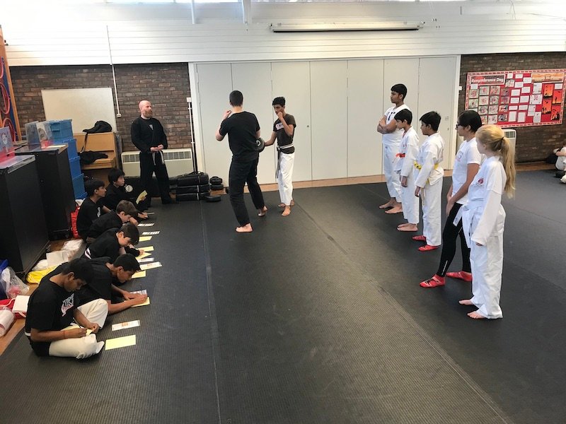 Mini grading in Watford